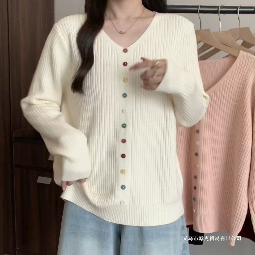 80-200 jin autumn and winter new style button-collar knitted top for women, inner wear, popular loose ribbed base layer sweater.