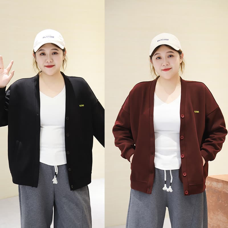 2025 Autumn Korean Style Casual Versatile Loose V-Neck Cardigan Jacket for Plus Size Women, Slimming and Stylish V-Neck Top