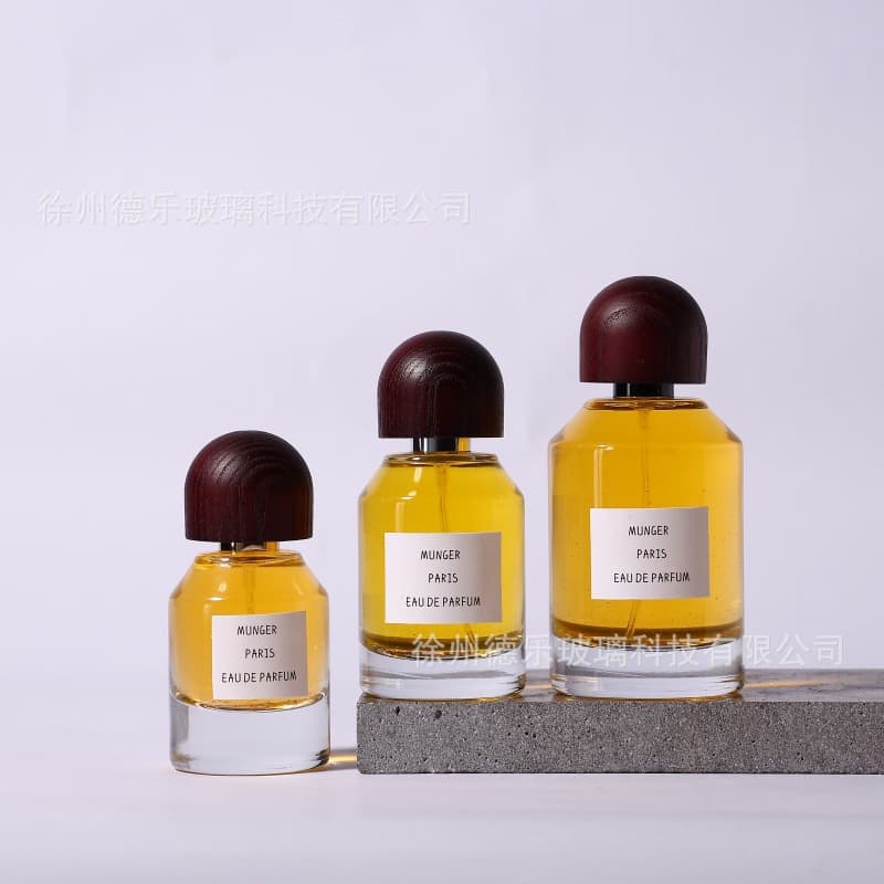 New 30ml 50ml 100ml Glass Perfume Bottle with Wooden Cap, Perfume Studio DIY Perfume Refill Bottle