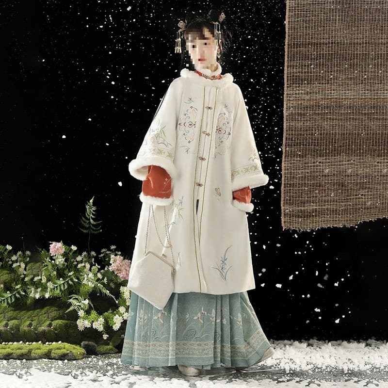 Original Hanfu for Women "Lan Yuan Zhi" Ming-style Round-collar Robe Stand-up Collar Inner Garment Thickened Daily Autumn/Winter Style