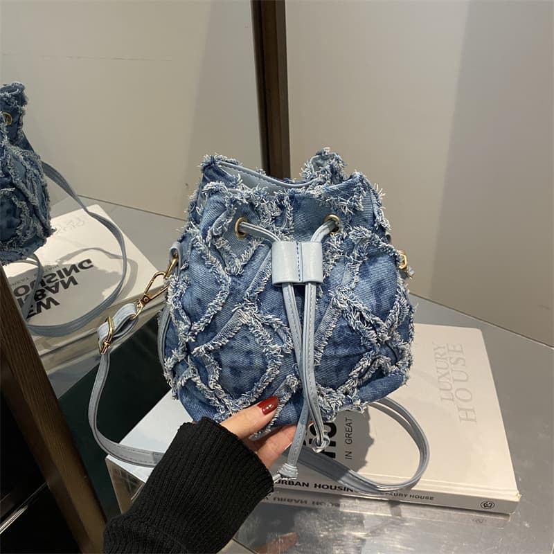 Embroidered Diamond Denim Drawstring Shoulder Bag 2026 Spring New Trendy Crossbody Bag Korean Style Simple Women's Bag