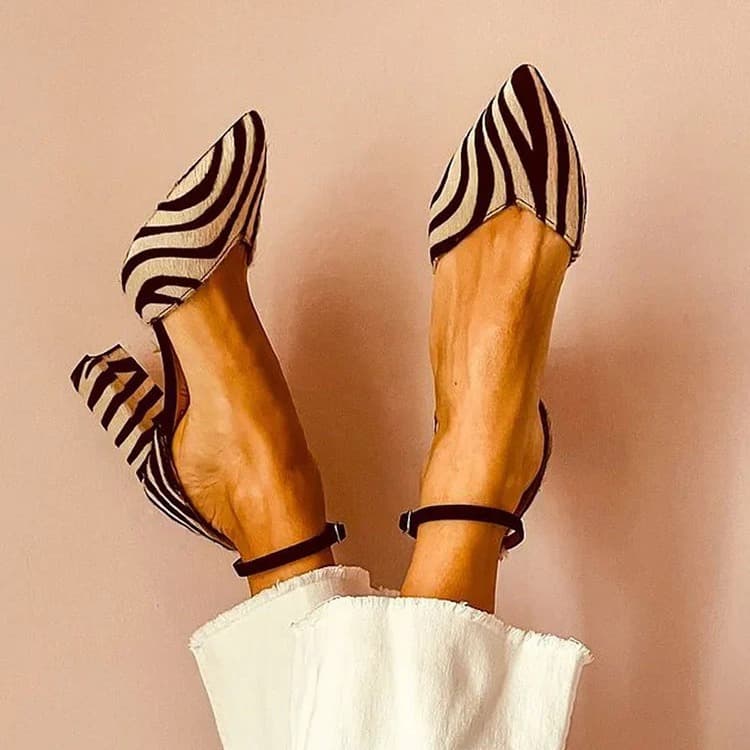 2024 Autumn Foreign Trade Fashion Zebra Print Single Shoes with One-Strap Buckle, High Chunky Heel, Women's Plus Size, Side Cutout Sexy Single Shoes