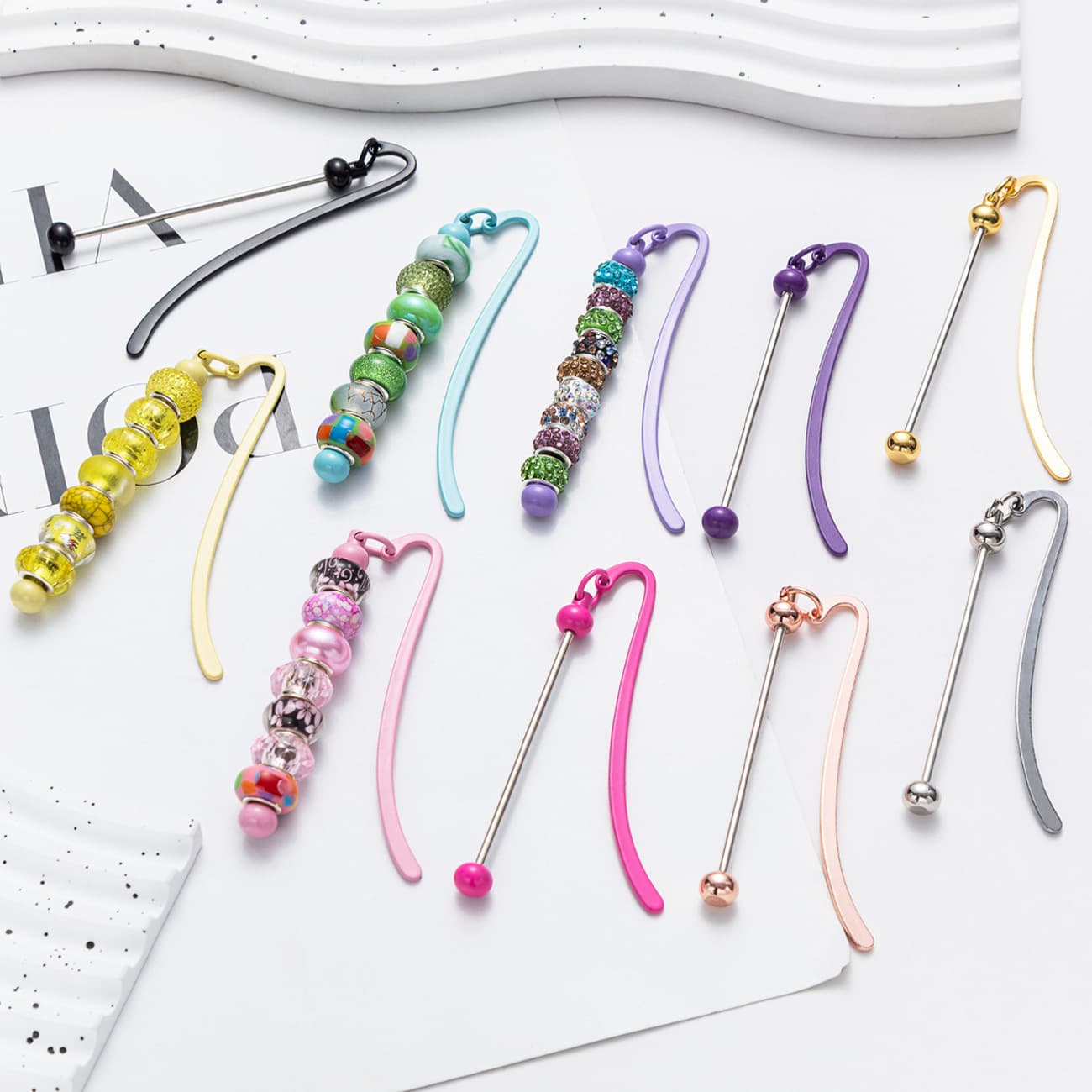 New diy metal bookmarks for children and students cute book clip pendant creative metal beaded bookmarks in stock wholesale