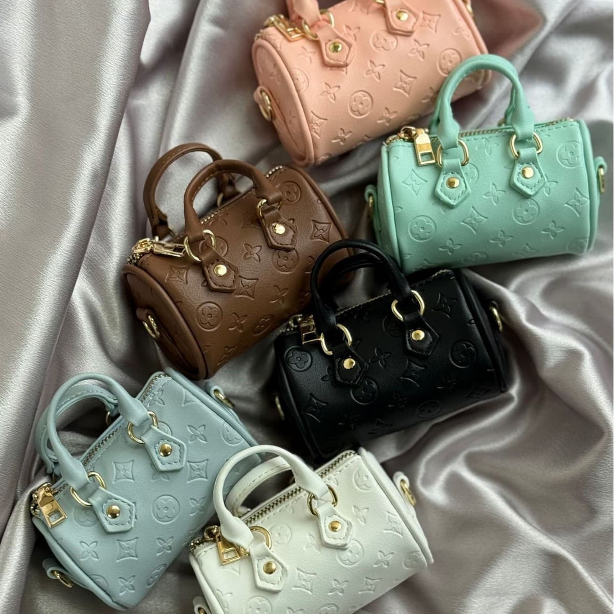 New presbyopia mini pillow bag, handbag, key bag, headphone bag, lipstick bag, fashionable Korean style bag pendant
