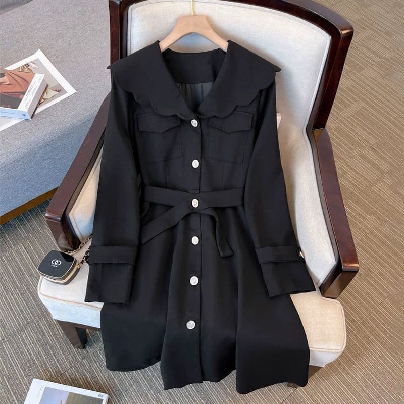 Women's new plus-size trench coat with Peter Pan collar, Chanel-inspired design, slimming effect, perfect for spring and autumn. Also available in large collars to flatter the figure.