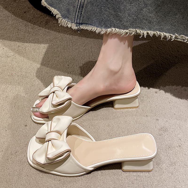Cross-Border Large Size Women's Summer Slippers 2026 New Chunky Heel Half Slippers with Bowknot Matching Dress One-Strap Slippers
