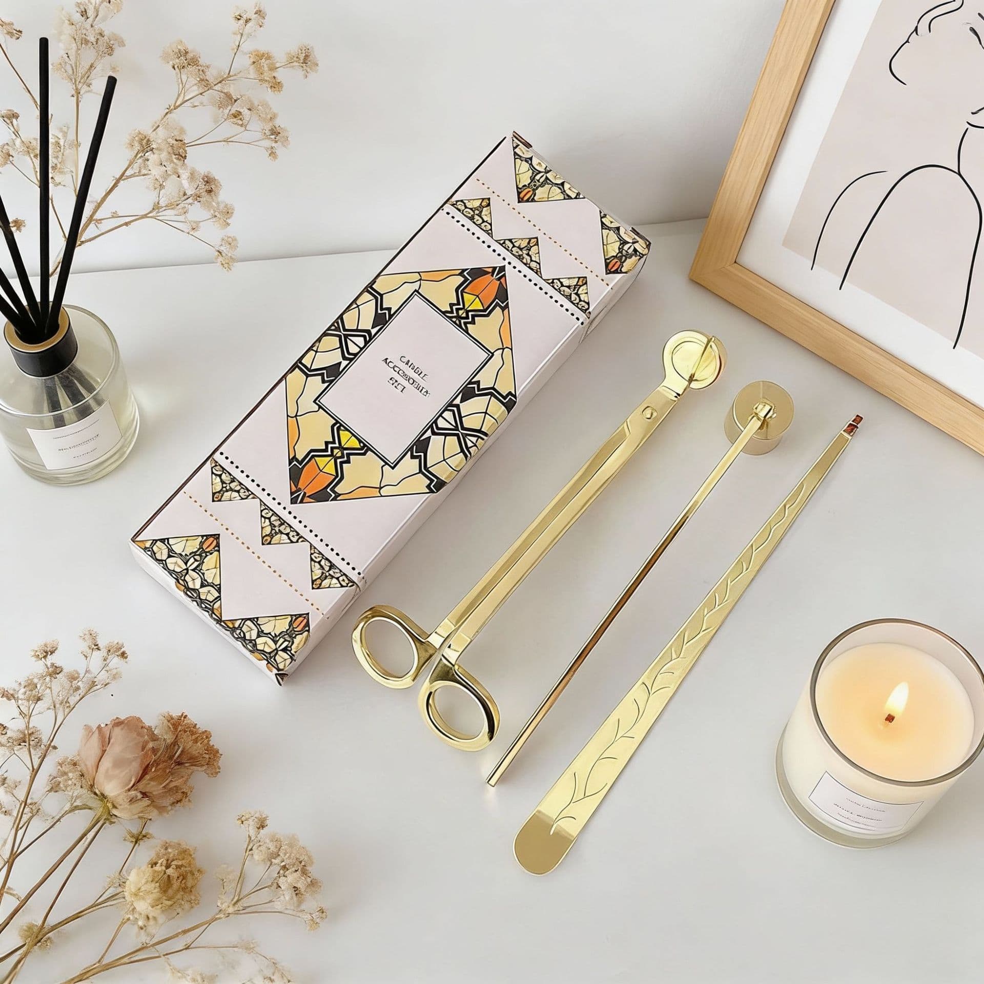 Ins-style Aromatherapy Candle Tool Set - Elegant Snuffer, Wick Trimmer, Creative Accessories