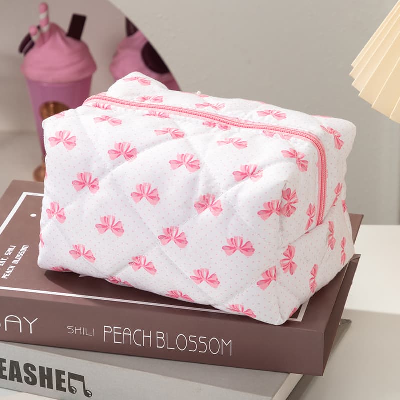 Cross-border Cute Bow Cosmetic Bag Travel Toiletry Bag Women's High-end Quilted Storage Bag Portable Makeup Bag