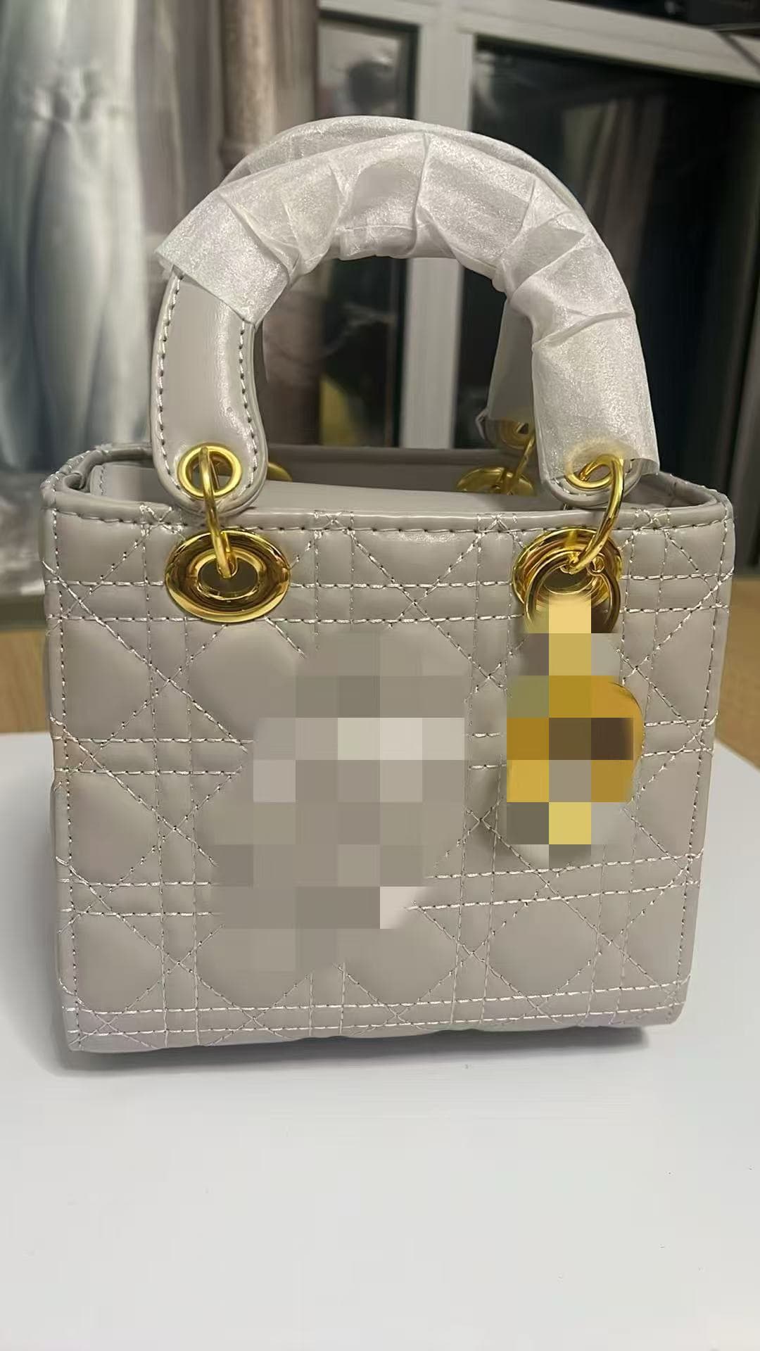 New Trendy Diamond Quilted 2026 Unique High-End Fashion Versatile Handbag Crossbody Shoulder Bag for Women