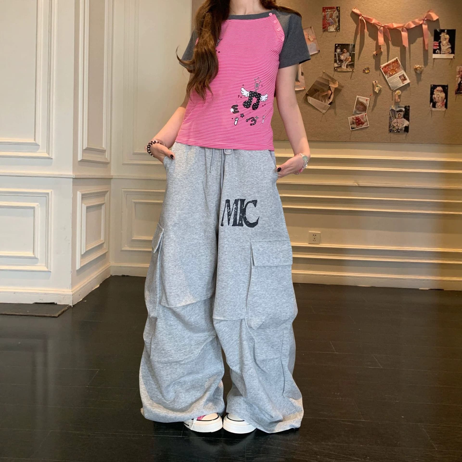 Threaded waist elastic waist gray casual pants women's loose wide leg pleated workwear sweatpants jazz dance pants trendy
