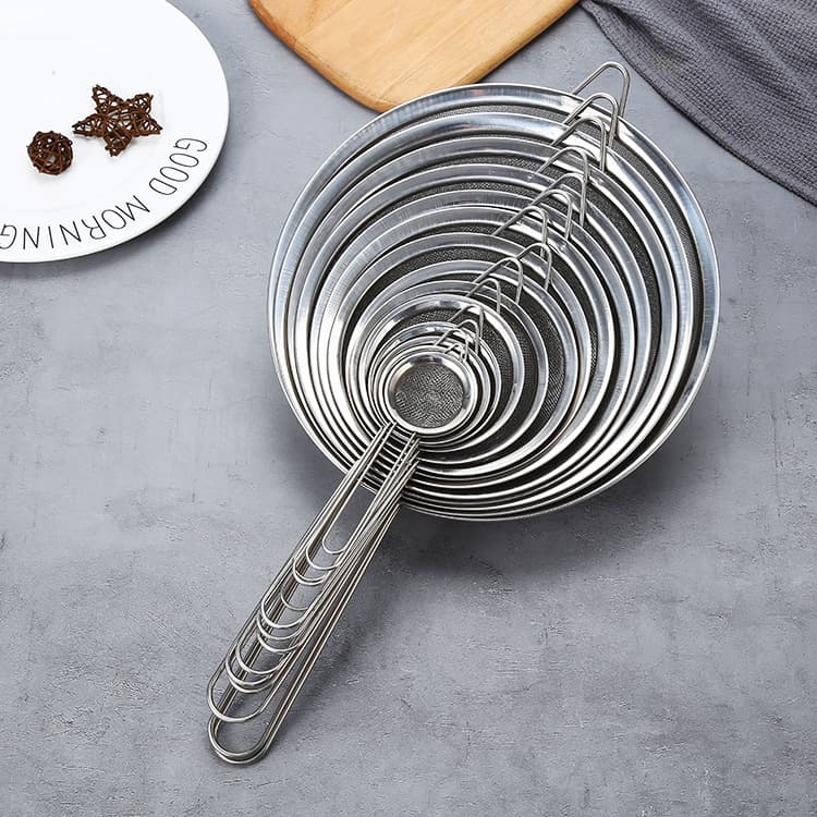 Stainless steel flour sieve, filtering mesh handheld with ear net strainer, kitchen baking tool wholesale