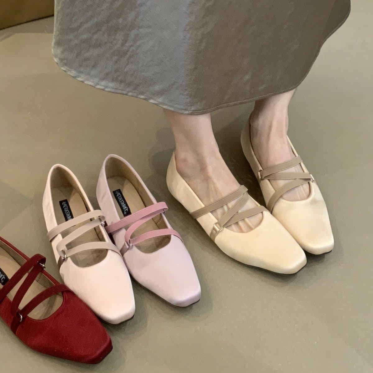 Inner heightening evening shoes for women 2026 new style gentle temperament elegant cross strap square toe shallow mouth Mary Jane shoes