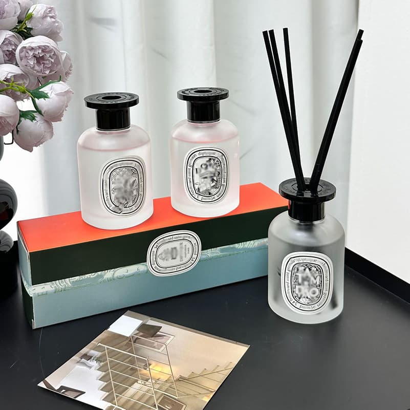 Cross-border Tip Art Rattan Fireless Aromatherapy Dusan Tan Dao Rose Home Bedroom High-end Fragrance Deodorization