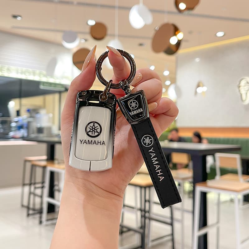 Suitable for YAMAHA Yamaha Nmax155 motorcycle key cover XMAX300 metal all-inclusive protective buckle shell