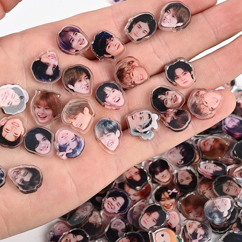 Acrylic Shaker DIY Mini Cartoon Peripherals Custom Anime Star Big Head Stickers