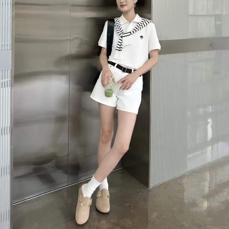 Clearance Price! Old Money Style Premium Look—Summer White Denim Shorts Bestseller 3/4 Length Shorts 709