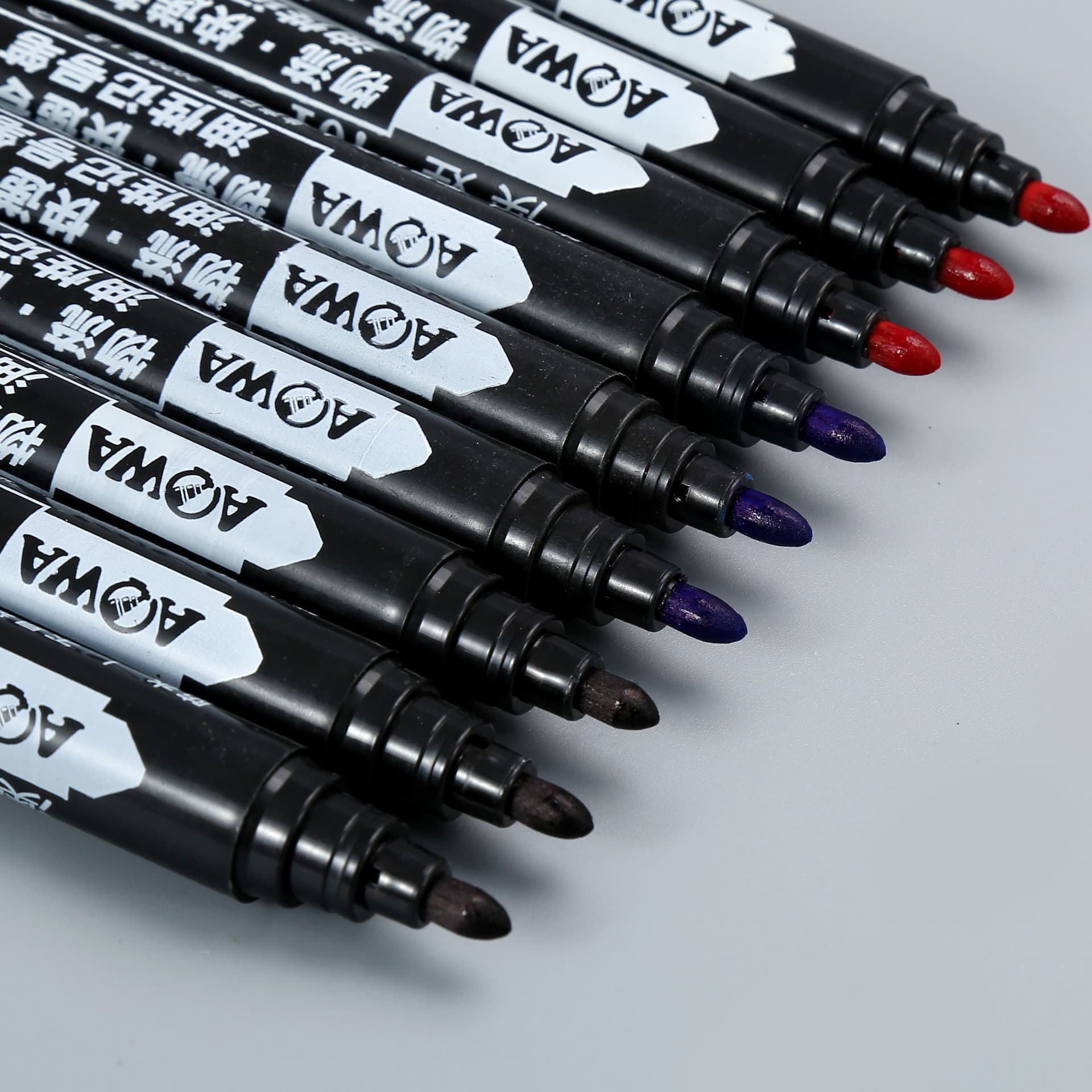 Factory Direct Sales Aowa 701 Oil-Based Marker Pen, Waterproof Refillable Large-Tip Marker for Express Logistics Labeling