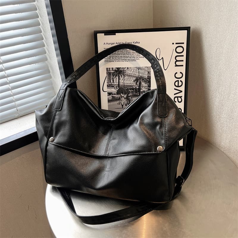 2023 New Women's Bag Versatile Large Capacity Fashion Crossbody Bag Niche Shoulder Tote Bag