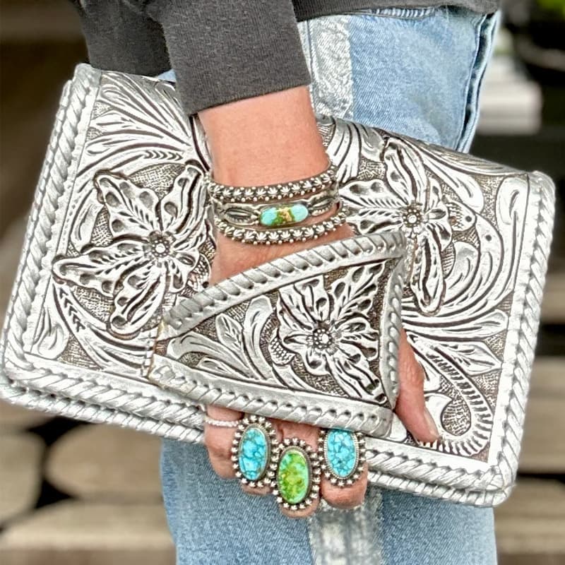 Silver Flower Dance Western Style Clutch Bag, European and American Trendy Retro PU Embossed Clutch Bag with Leather Buckle