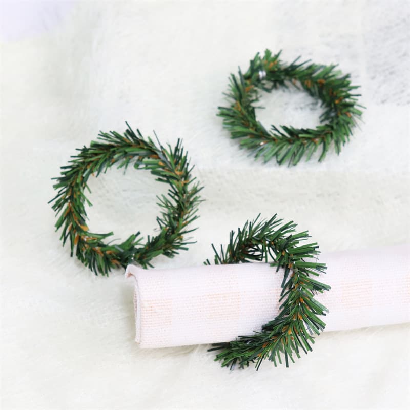 Christmas decoration PVC candle holder garland napkin ring green grass pine needle plastic napkin ring napkin buckle wholesale