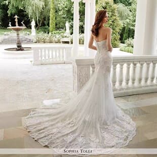 Export Wedding Dress Train Heavy Embroidery Strapless Lace Dress Sexy Lace-Up 2026 New Style Fashion Simple