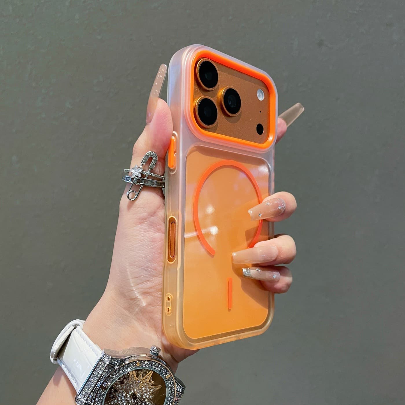 Compatible with Apple 18 Pro Max Phone Case Magnetic Transparent Gradient Frosted Ultra-Thin iPhone 17 Skin-Feel Protective Cover
