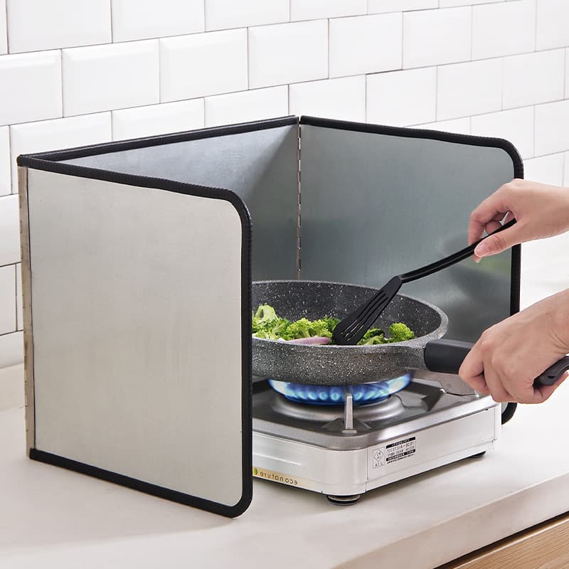 Wholesale Gas Stove Oil Baffle, Kitchen Cooking Oil and Heat Insulation Panel, Household Stove High-Temperature Splatter Guard