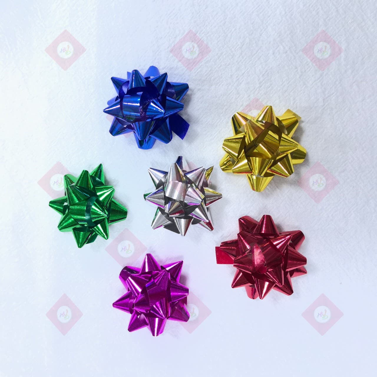 1.2-3 inch (3CM-7.6CM) adhesive pure metallic star flowers, Christmas decoration gift box packaging glossy surface.