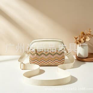 Ethnic Style Trendy Women's Bag 2026 New Fashion Simple Large Capacity Retro Crossbody Shoulder Small Square Bag