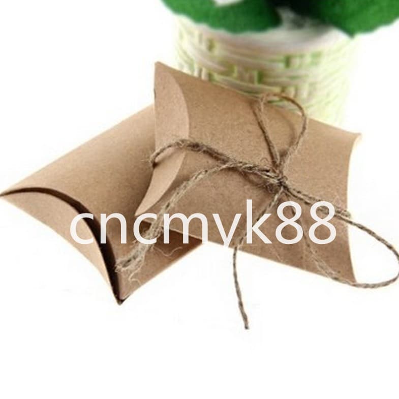 Kraft Paper Candy Box Packaging Box European-Style Retro Pillow Box Birthday Wedding Return Gift Box Candy