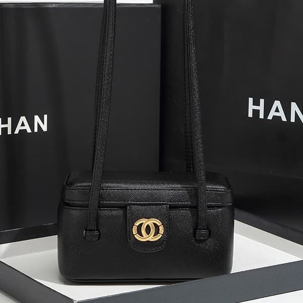 Chanel-Style Bag 2026 Spring/Summer New 26P High Version Caviar Calfskin Box Bag Cosmetic Bag Shoulder Underarm Bag