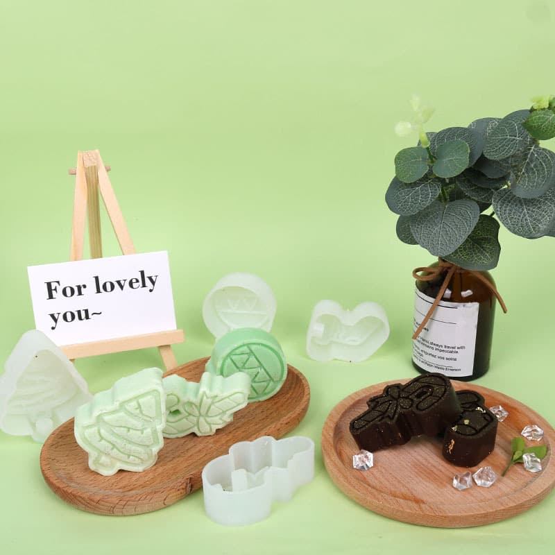 Deyi Life DIY Epoxy Resin Mold Christmas Ice Cream Silicone Mold, Chocolate Baking Silicone Mold