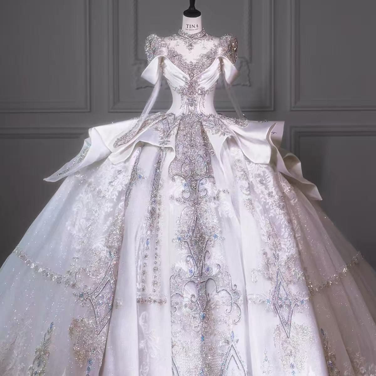 2026 New Princess-Style Long-Sleeve Wedding Dress, Royal Court Wedding Gown, High-End Custom Bridal Dress