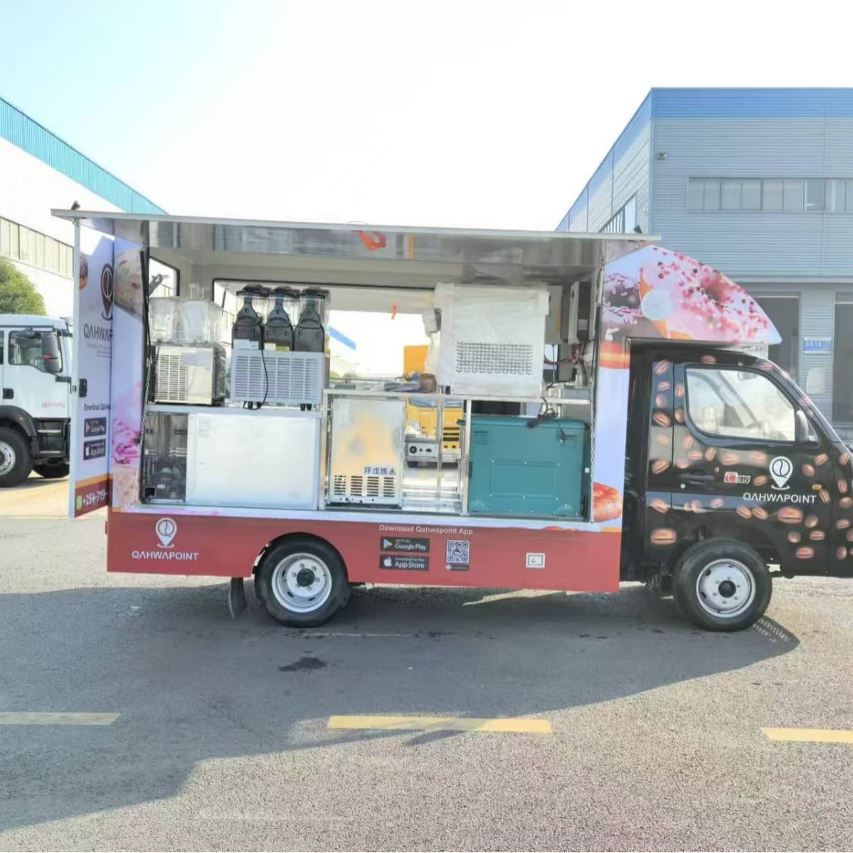 Shanxi-based professional modification of vehicles for hosting weddings and funerals, hotel catering trucks for rural areas.