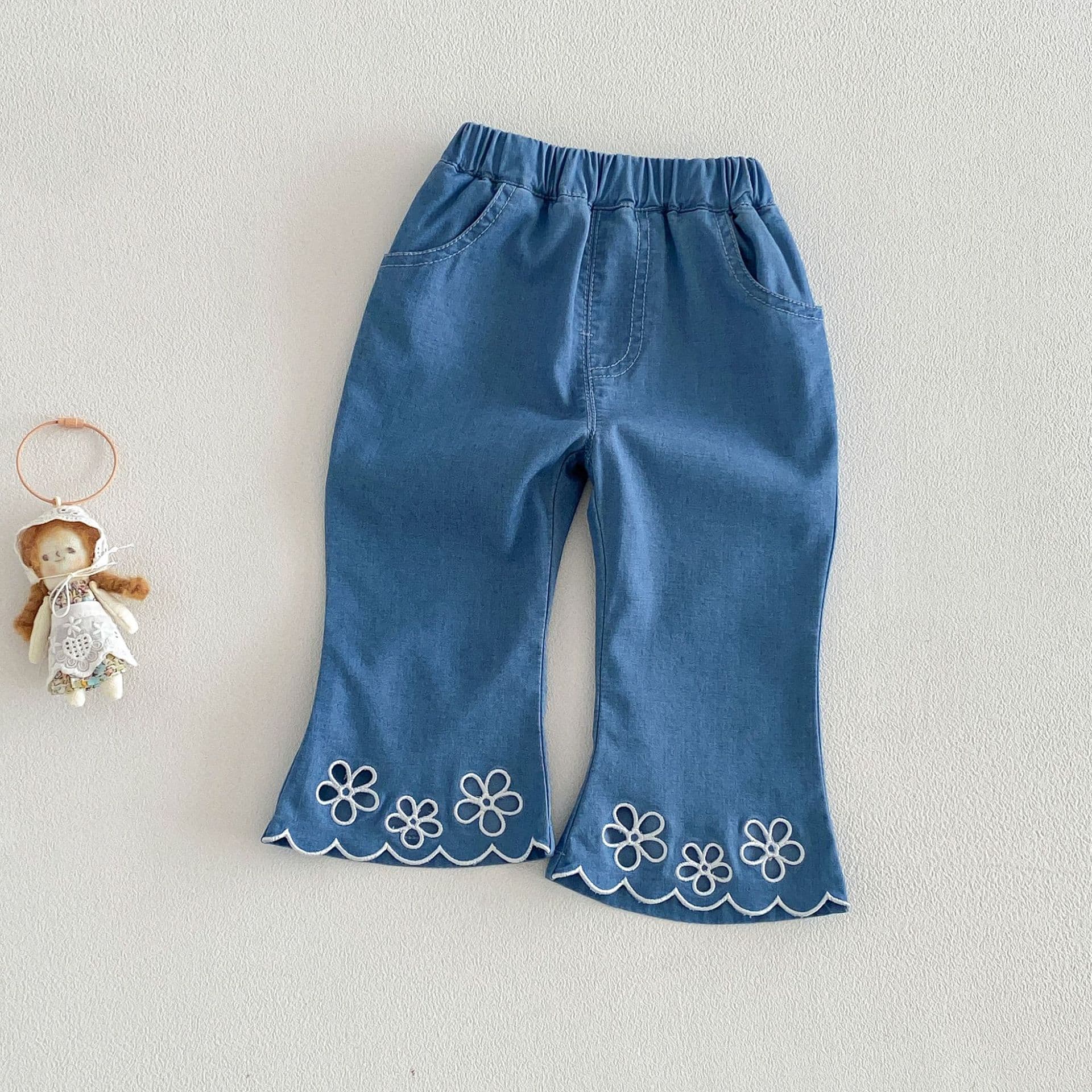 Girls embroidered bell bottoms 2026 new summer baby style Korean style soft jeans children's summer pants