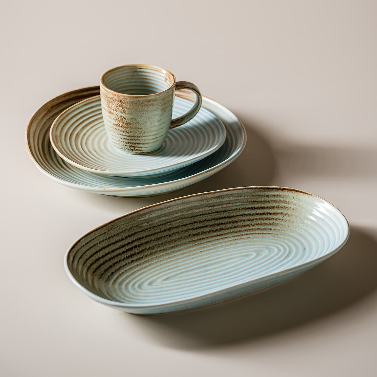 Home Vintage Ceramic Bowl and Plate Set - High-Aesthetic Japanese-Style Western Dinnerware with Kiln-Transformed Irregular Design