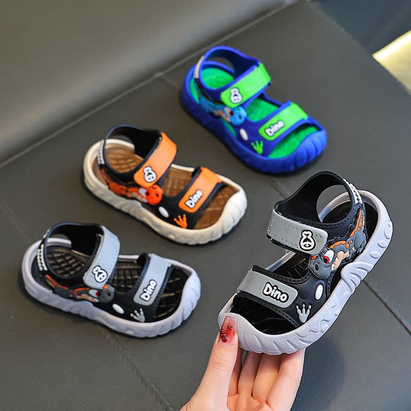 2025 Boys Sandals Non-Slip Baby Boy Outdoor Toddlers Beach Shoes for Middle School Children
