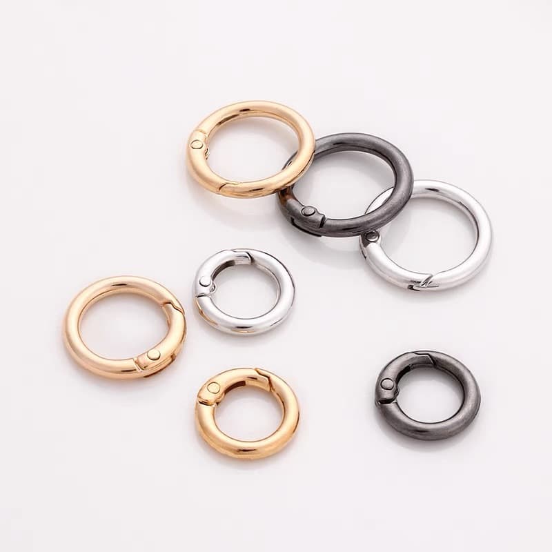 Zinc alloy spring ring iron key chain spring buckle diy open ring ring activity key chain women's bag discount