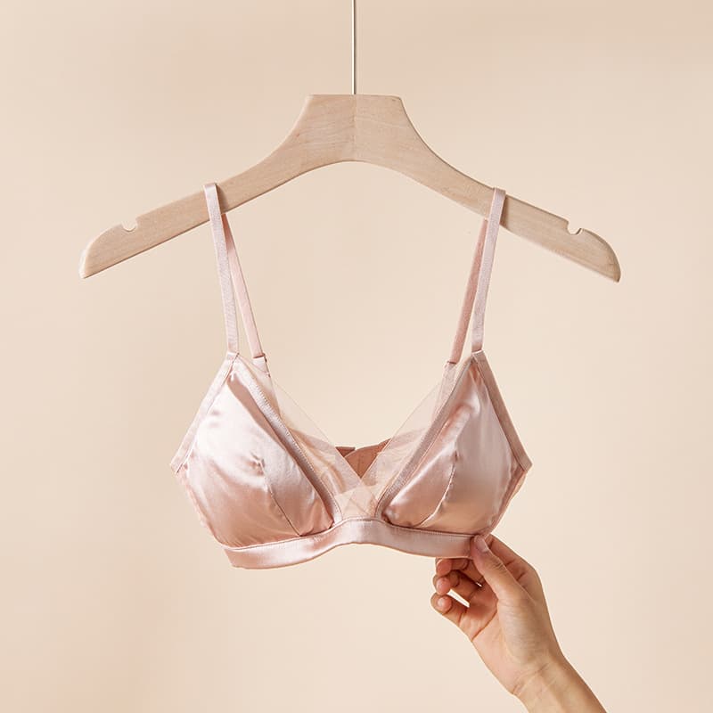 Plain Silk Wholesale Real Silk Wire-Free Bra Mulberry Silk Thin Sexy Plus Size Triangle Cup French Satin Lingerie Summer