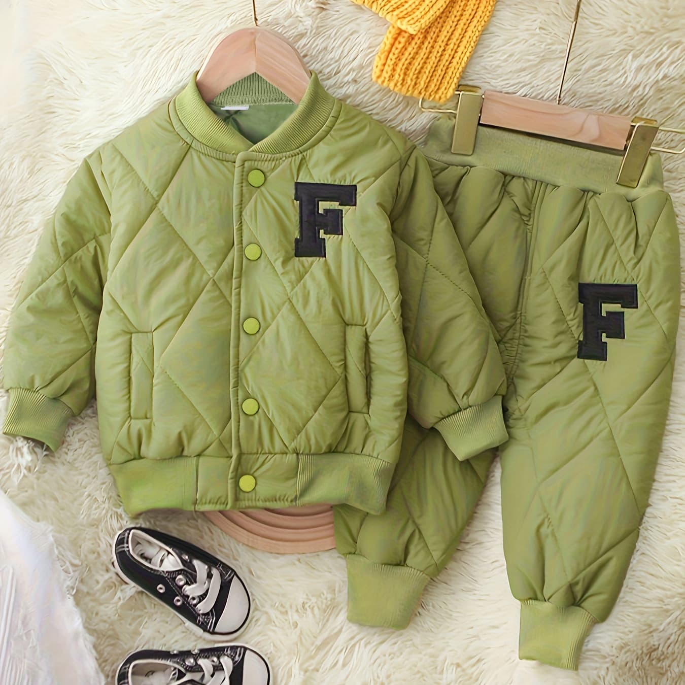 Boys' Padded Cotton Jacket Winter Thickened Children's Winter Letter Padded Jacket New Stylish Baby Outfit Set