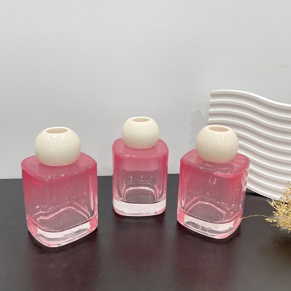 New Wholesale 100ML Simple Square-Round Aroma Glass Bottle Reed Diffuser Bottle for Indoor Fragrance Flameless