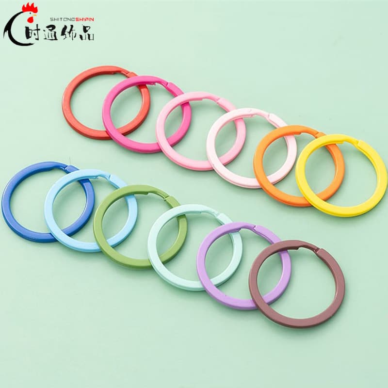 Factory Wholesale 30MM Colorful Baked Paint Key Ring Metal Keychain Connector Key Loop Flat Ring