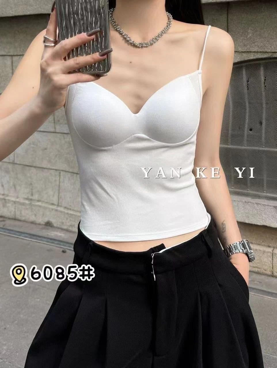 6085 Long French Design Thin Strap Built-in Padded Bra Sexy Backless Halter Top with Fixed Pads