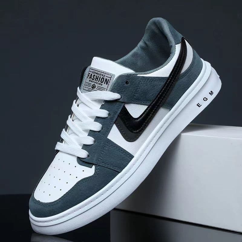 Men's Spring 2024 New Casual Versatile Trendy Skate Shoes Air Force One Korean Style Student Sneakers