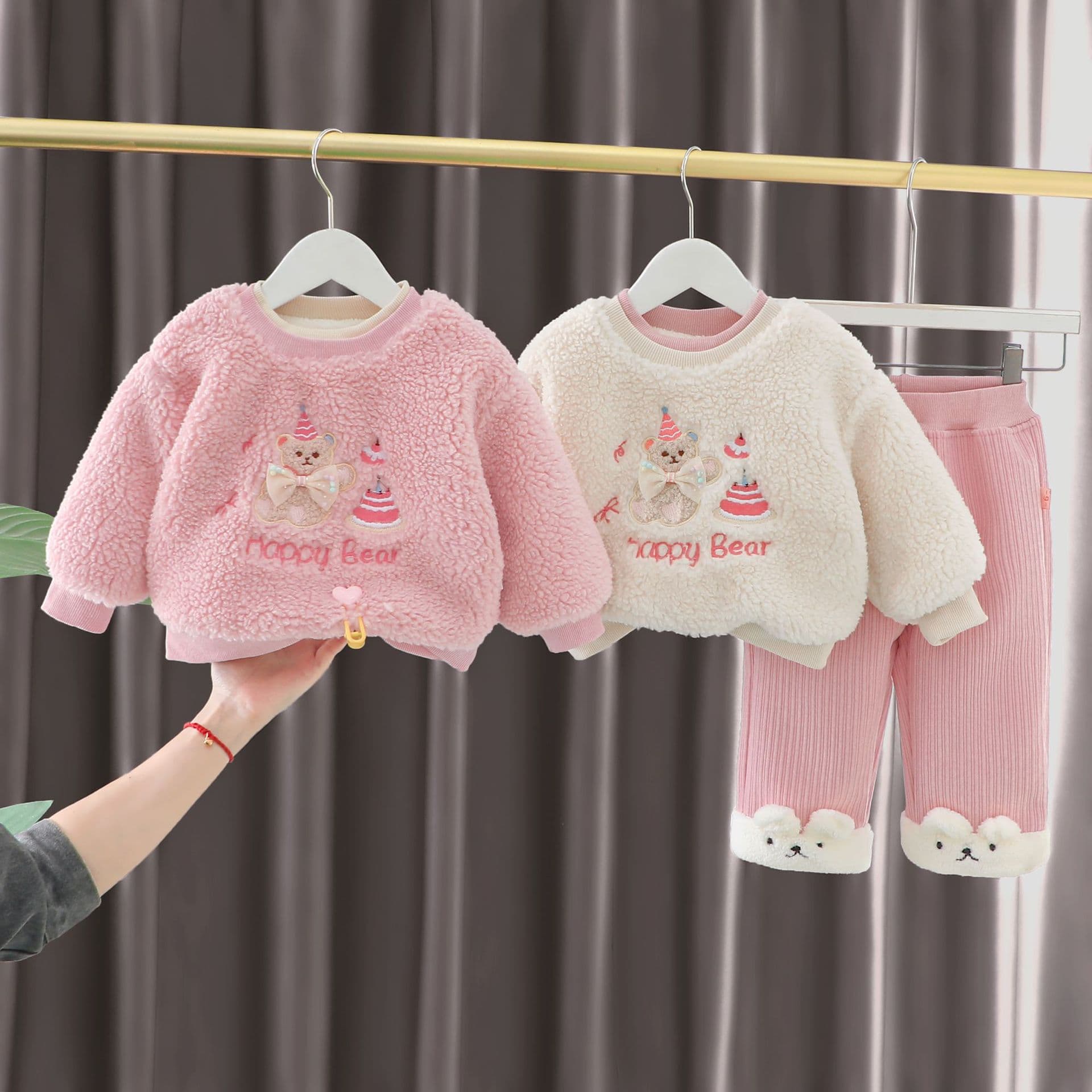 Girls' Fleece-Lined Hoodie Set, Autumn/Winter Baby Thickened Cake Bear Two-Piece Outfit, Toddler Trendy