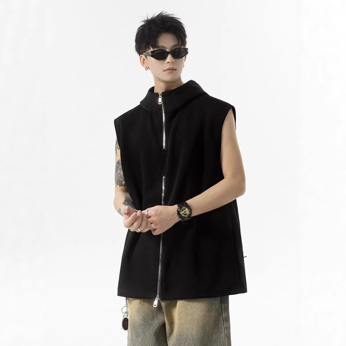 American High Street Rogue Style Hooded Vest for Men, Summer Streetwear Brand Zip-Up Design, Loose Fit Sleeveless T-Shirt Jacket