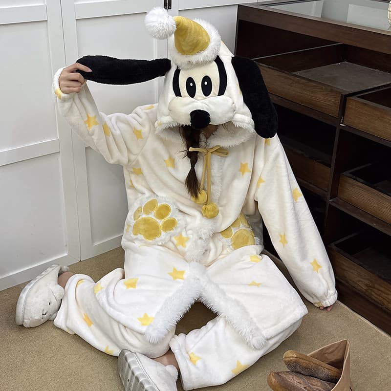 Autumn and Winter Thickened Fleece White Star 3D High-Cap Hat Flannel Robe and Pants, Suitable for Outdoor Wear, Couple's Loungewear