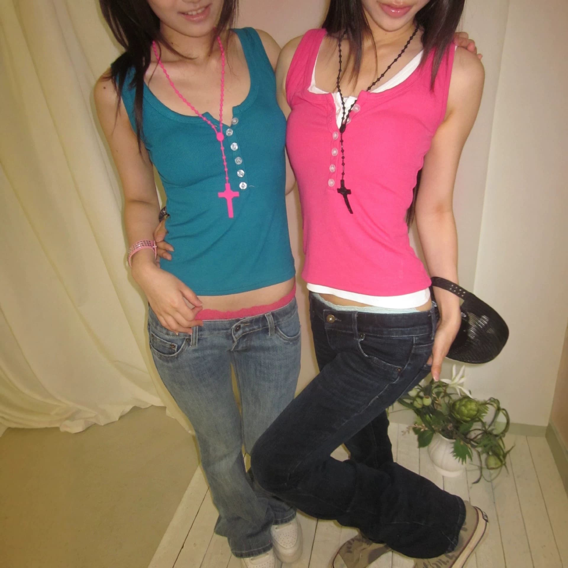 Y2K Korean Style Vest, Cross-Border Millennium Ins Color-Blocking Slim Short U-Neck Sexy Sleeveless Racerback Tank Top