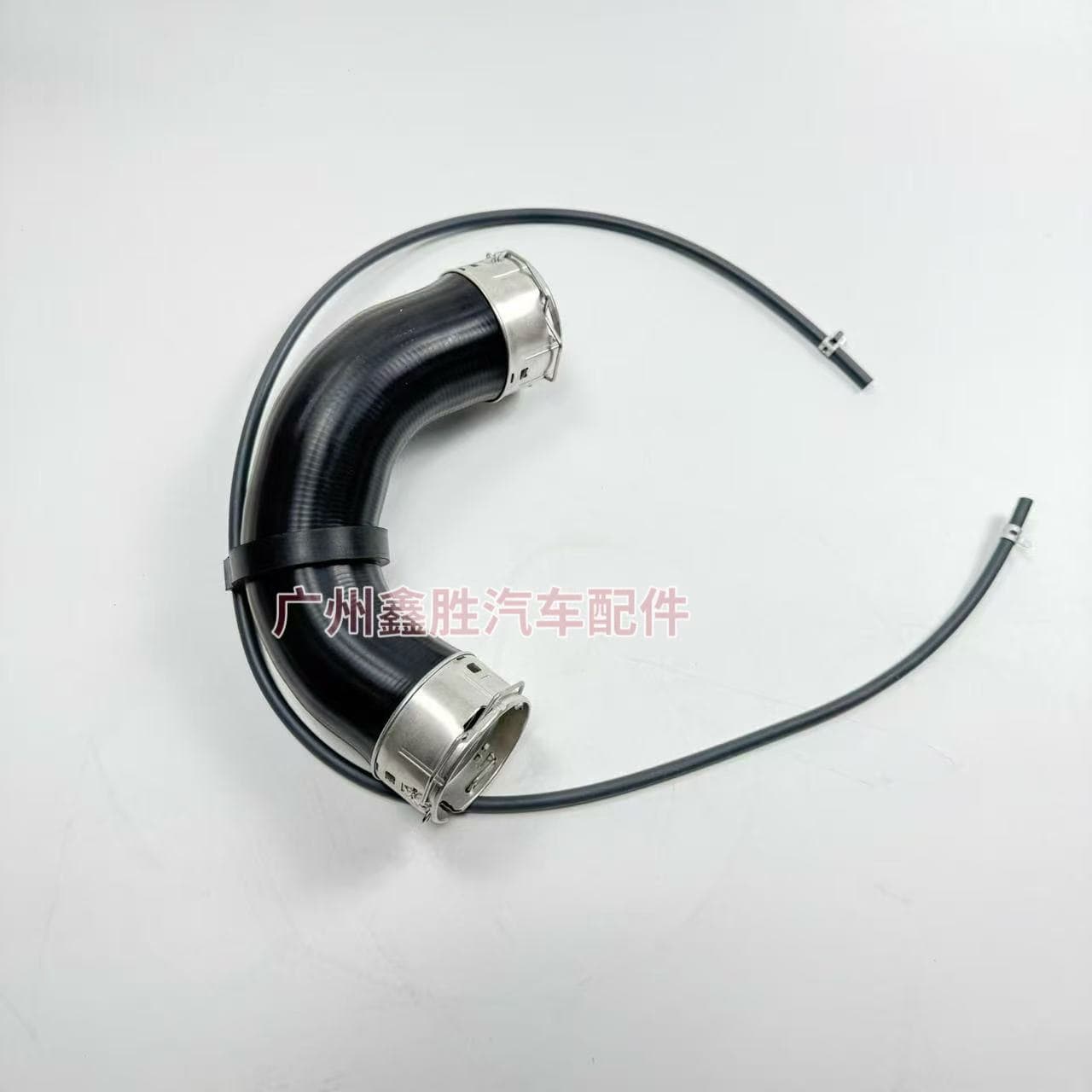 17302-0E021 Intercooler Hose for Toyota Hilux REVO 1GD 2GD