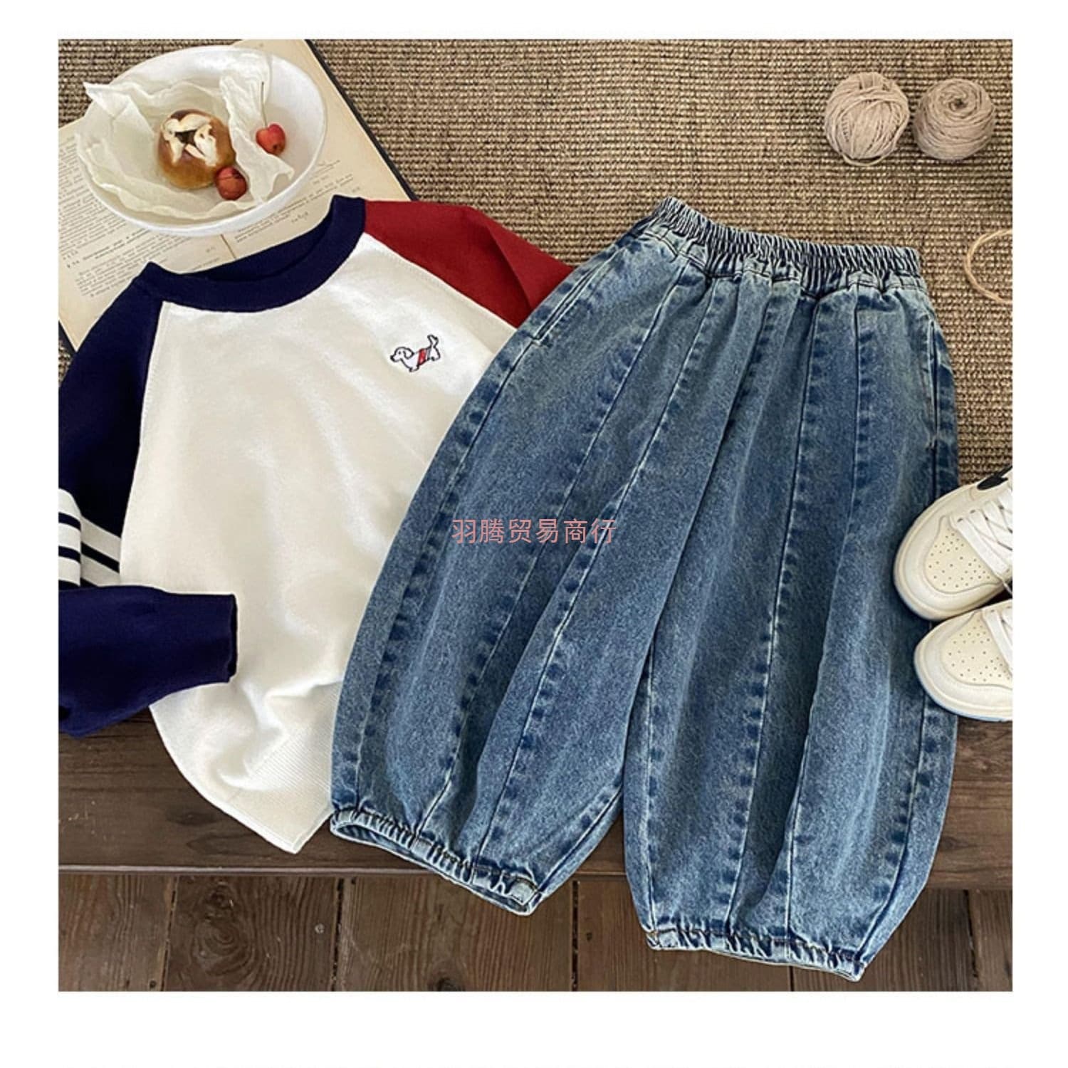 Boys' jeans, spring and autumn style, 2025 new style, loose, casual, trendy wide-leg trousers for medium and large children.